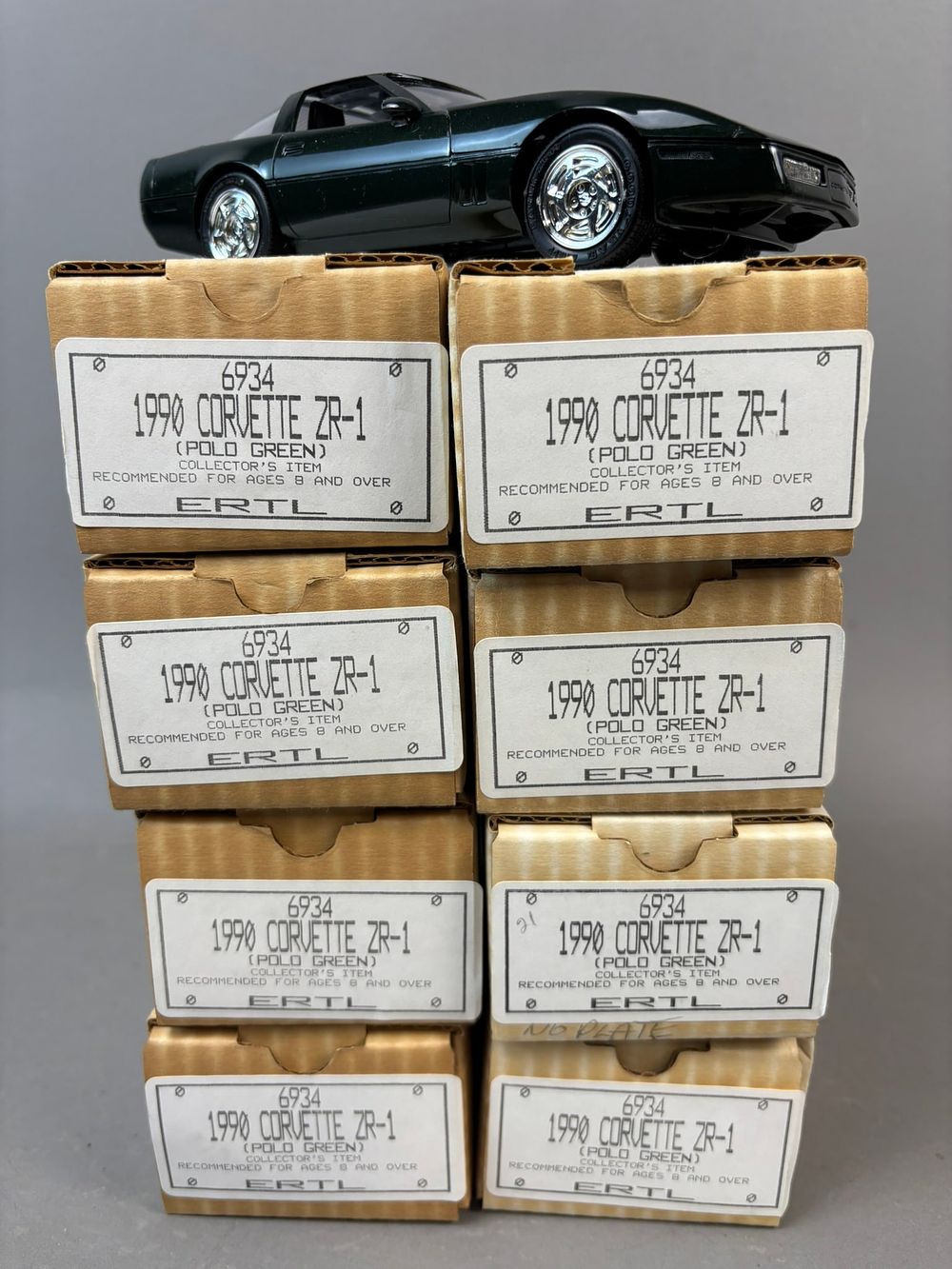 Lot 311: 8 NOS Ertl 90 Chev Corvette ZR1 Dealer Promo Cars