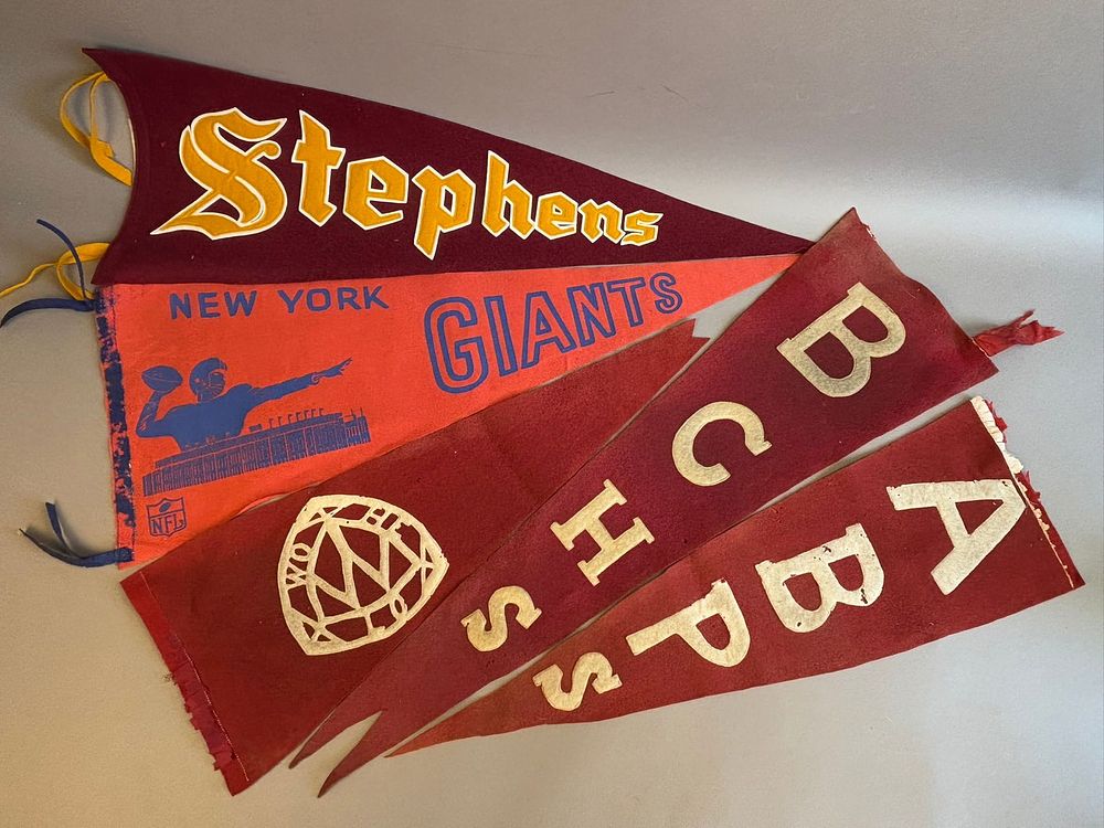 Lot 258: Antique & Vintage Lot of 5 Wool Felt Sports and College & High School Pennants NY Giants Stephens
