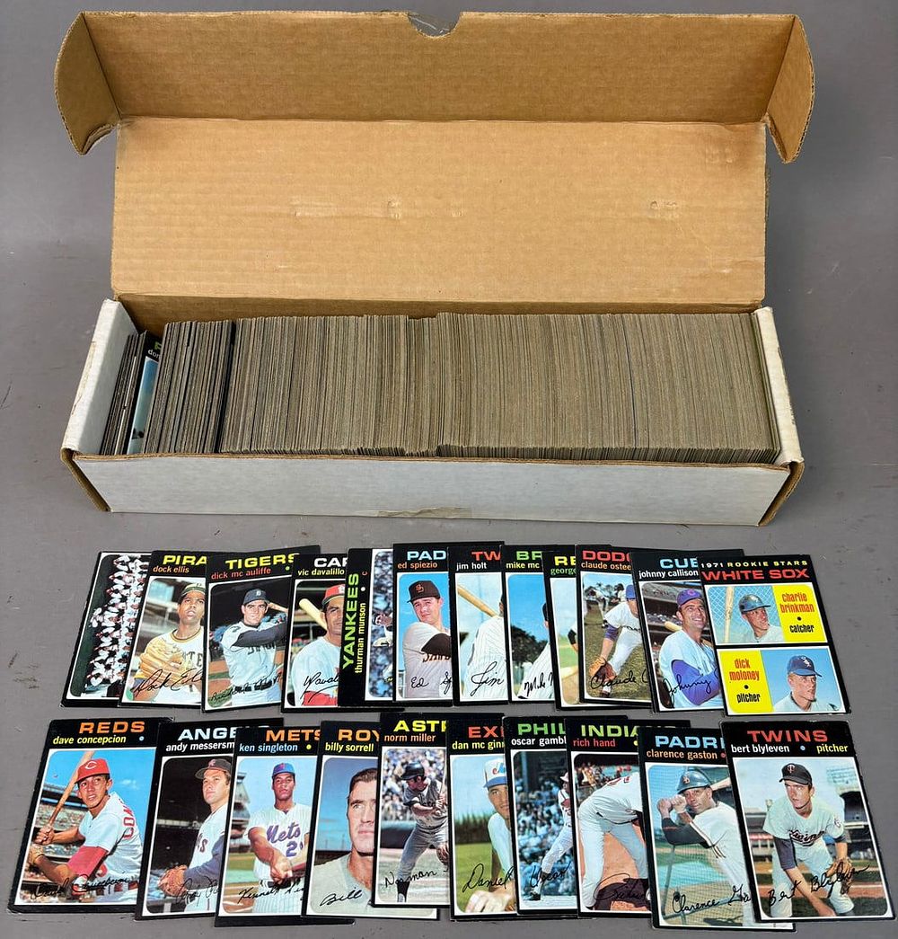 Lot 406B: 1971 Topps Baseball Complete Set VG-EX