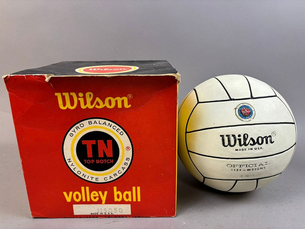 Lot 451: Wilson 1960s Gyro Balanced Top Notch Volleyball w/ Original Box