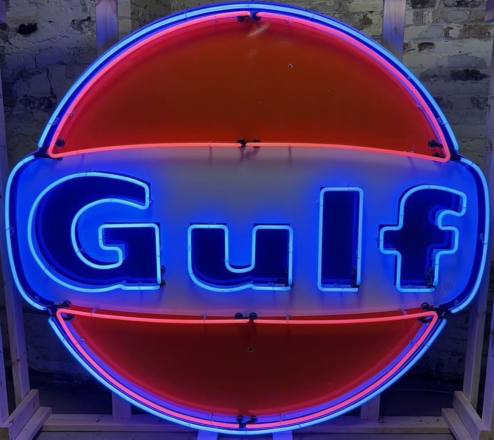 Lot 171: Gulf 6' Dog Ear DSP Porcelain Neon Advertising Pole Sign