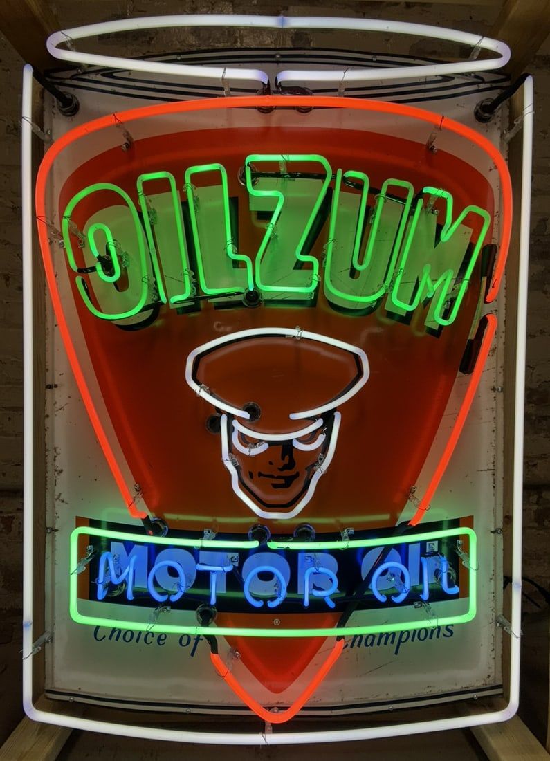 Lot 174: Oilzum Motor Oil SST Tin Neon Advertising Sign