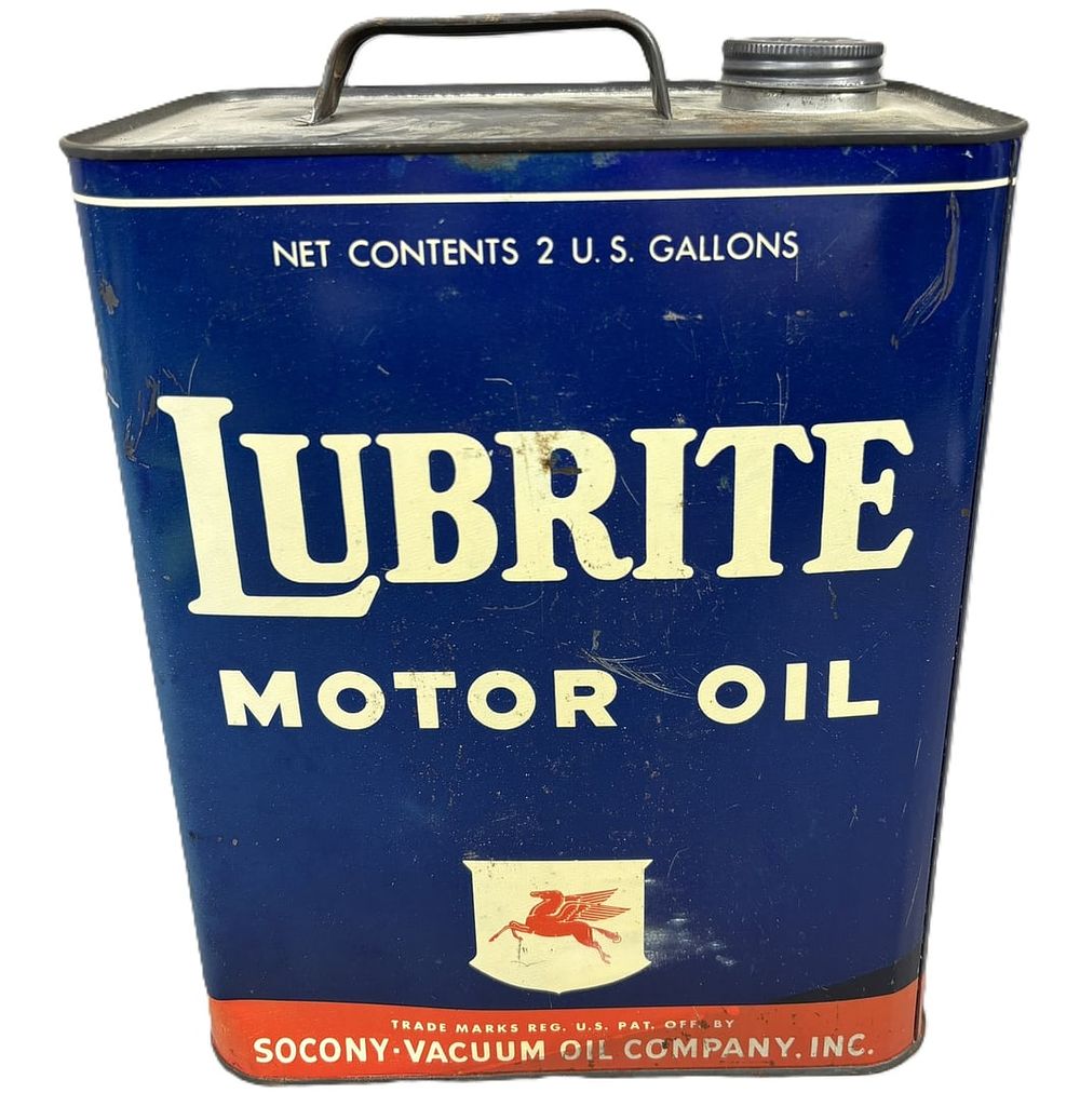 Lot 303: Lubrite Motor Oil Socony Vacuum Oil Co 2 Gallon Can w/ Pegasus