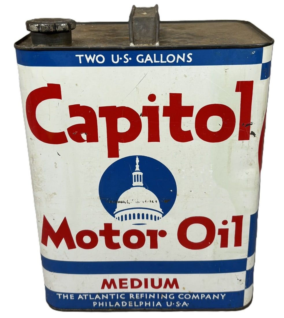 Lot 306: Capitol Motor Oil Medium The Atlantic Refining 2 Gallon Can