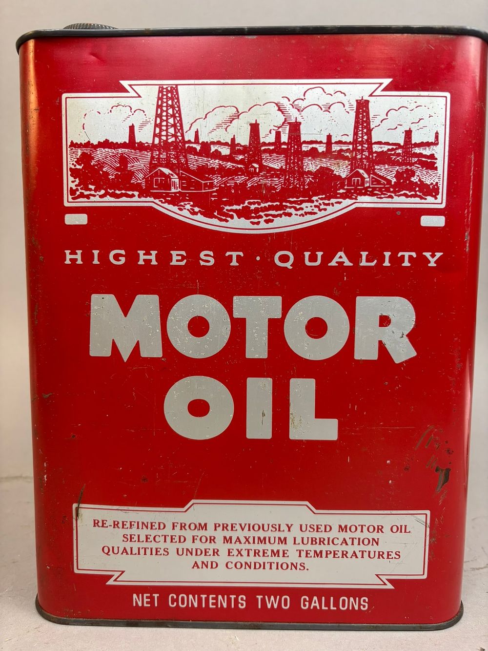 Lot 345: Highest Quality Motor Oil 2 Gallon Metal Can w/ Oil Derricks
