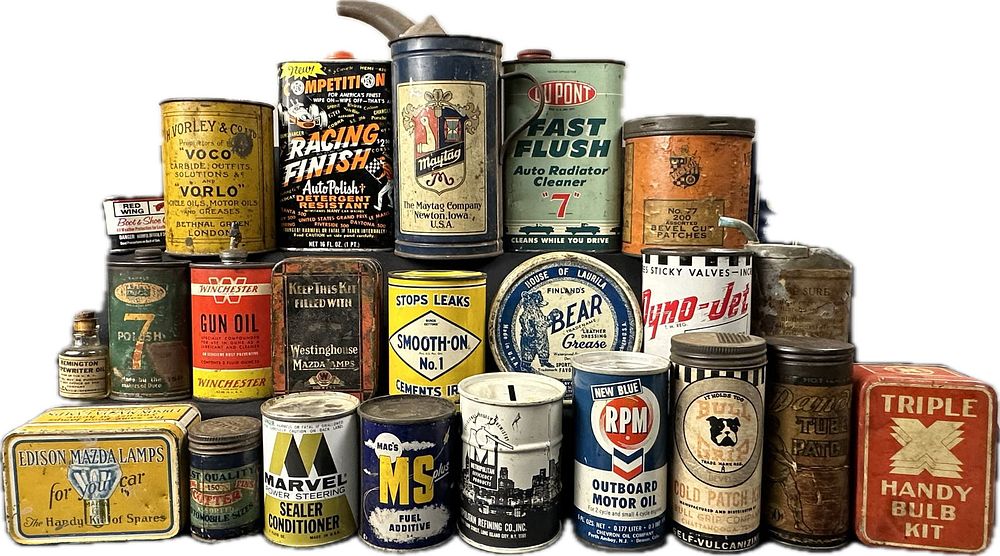 Lot 375: Lot 23 Early Automotive Tins Oilers Mazda Lamps Coin Banks Maytag & More