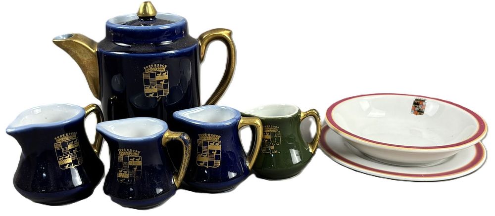 Lot 241: Lot 7 Book Cadillac Detroit Hotel Creamer Milk Pitcher Bowl & Plate Set Black Knight 1926