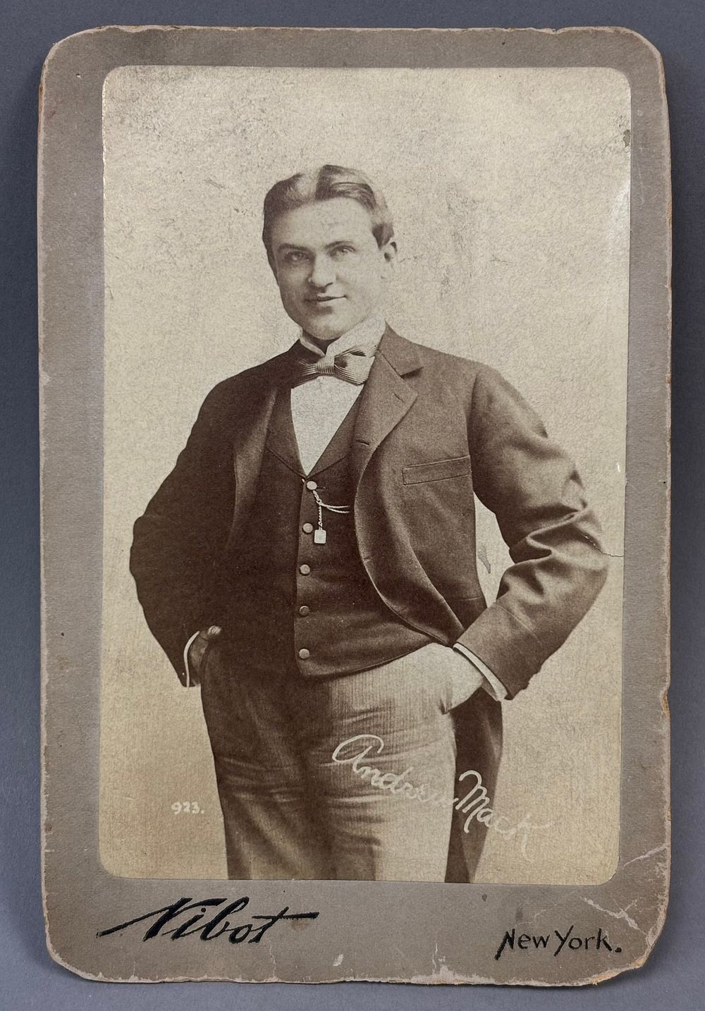Lot 307: Andrew Mack New York Actor Original 1890s Cabinet Photo Card