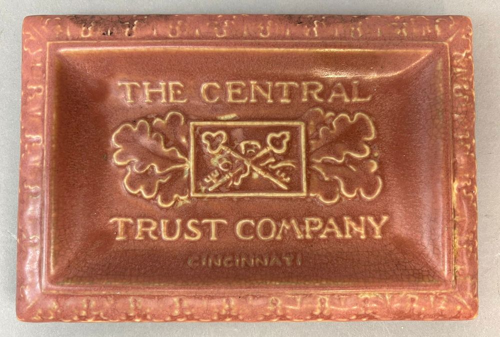 Lot 308: The Central Trust Company Cincinnati Pink Rockwood Smoking Ashtray