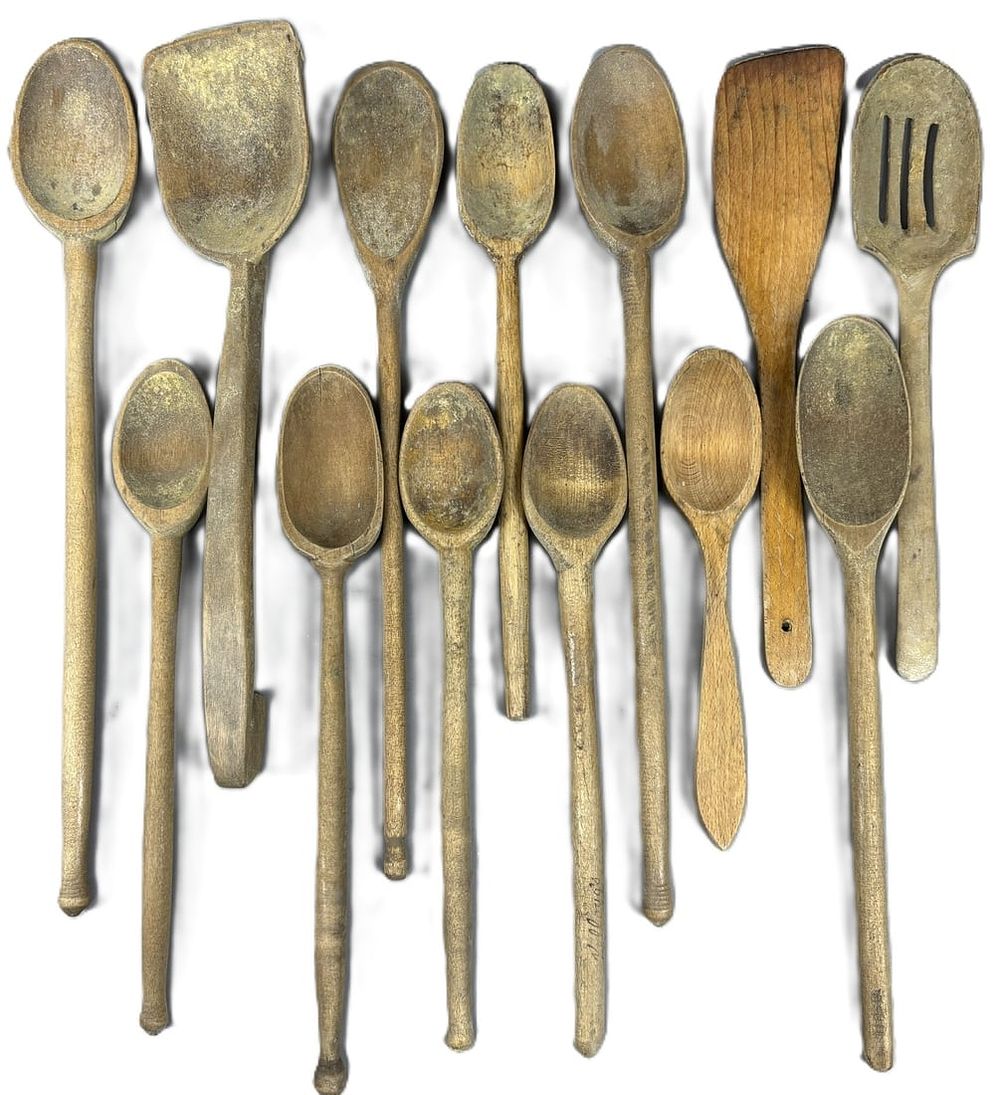 Lot 320: Antique Wooden Lot 13 Original Primitive Spoons Ladles Utensils