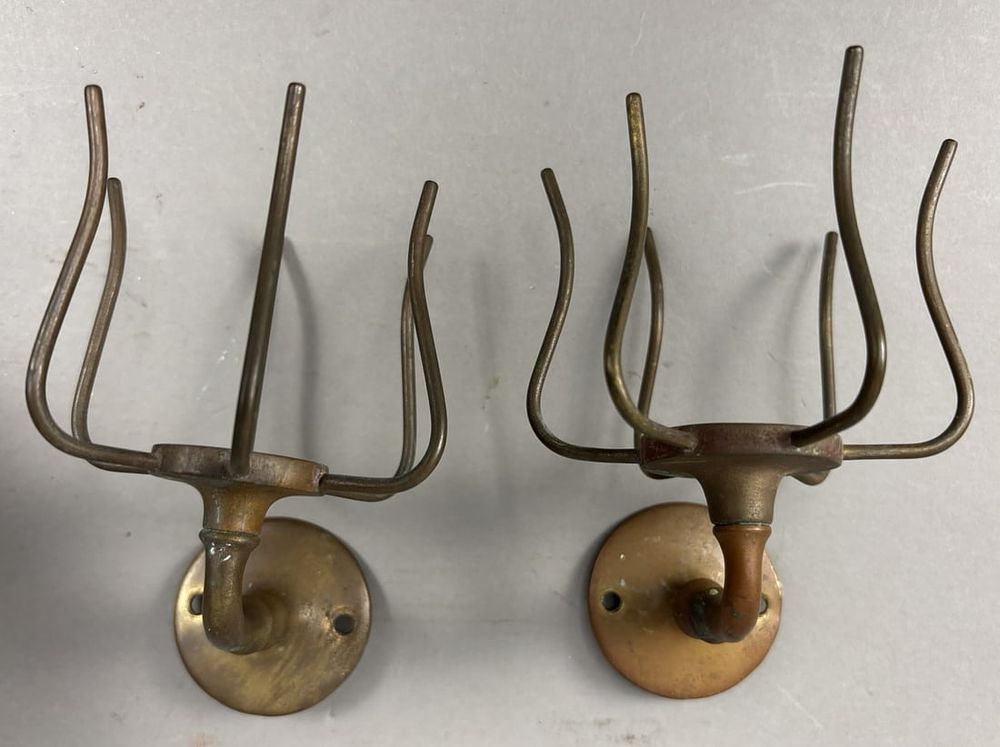 Lot 323: Pair Copper & Brass Early 1900s Bathroom Vanity Wall Mounted Cup Holders