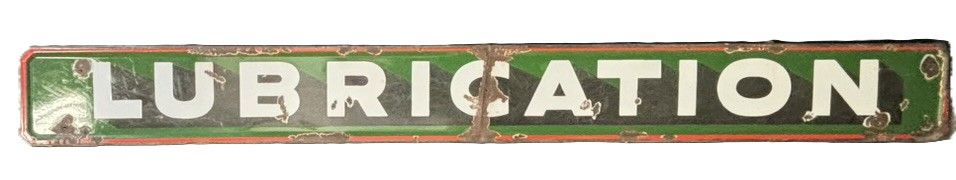 Lot 192: Sinclair Lubrication 1930s SSP Self Framed Porcelain Advertising Sign