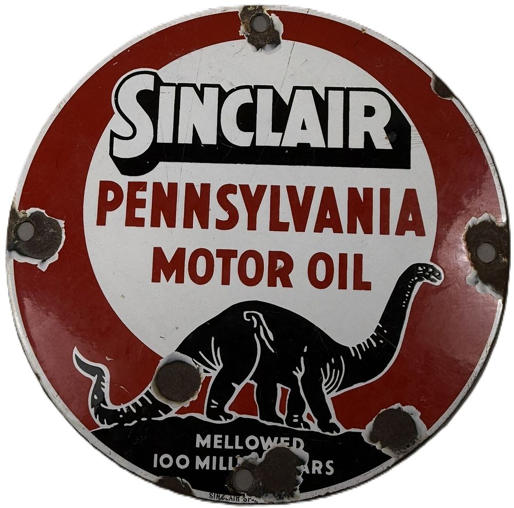 Lot 227: Sinclair Pennsylvania Motor Oil Melowed 100 Million Years 11" SSP Porcelain Sign