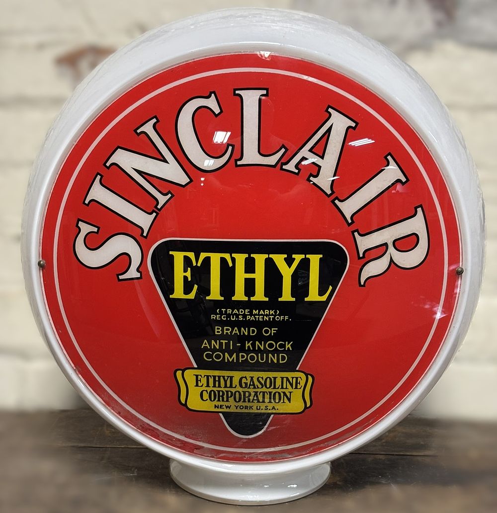 Lot 269: Sinclair Ethyl EGC 13.5" Gas Pump Globe on Wide Body