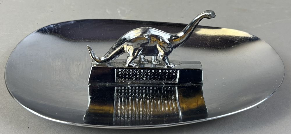 Lot 298h: Sinclair Service Gas Station Advertising Ashtray w/ Dino
