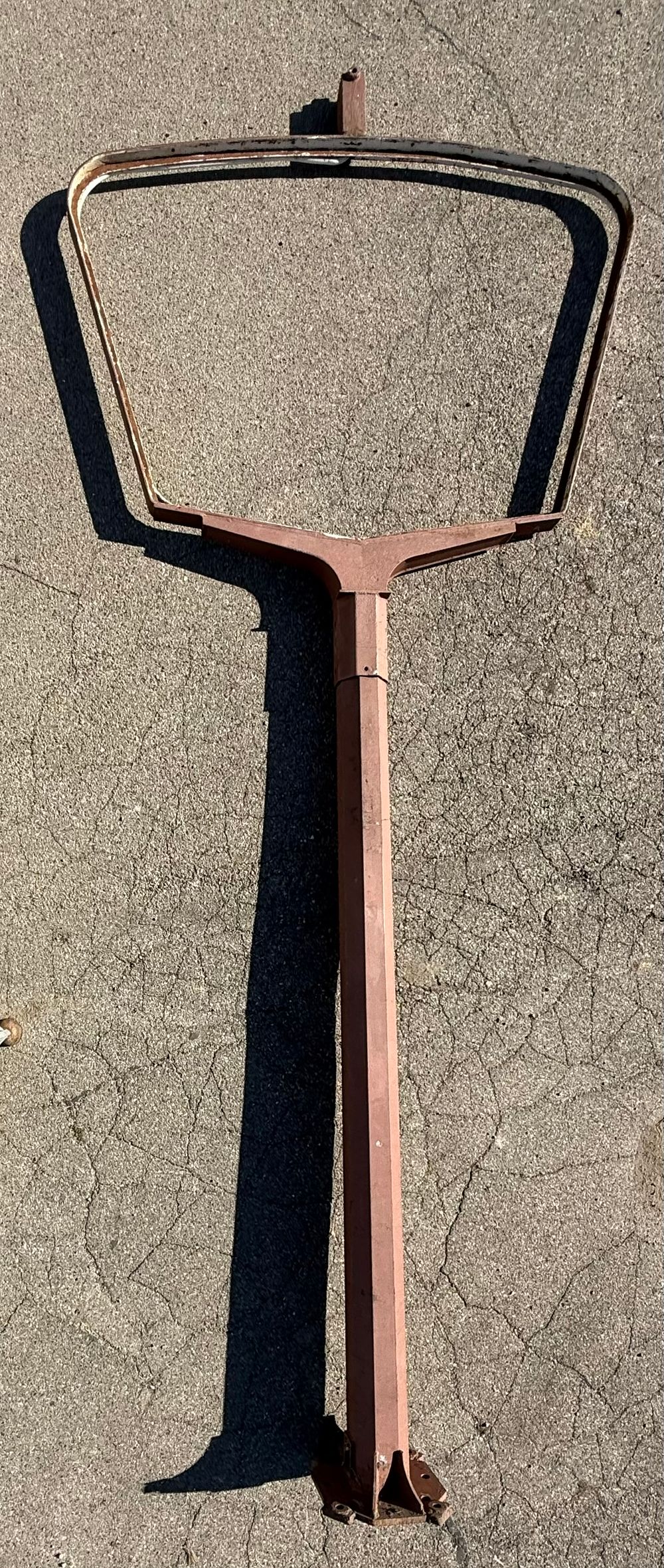 Lot 299b: Original Sinclair Gas Service Station Pole - Complete