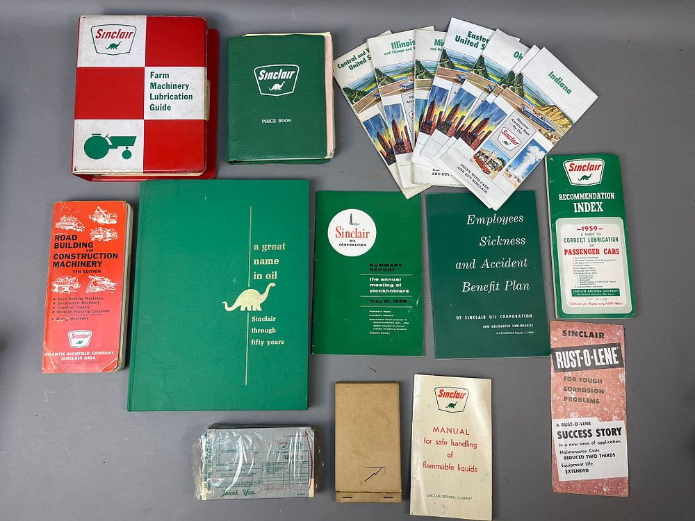 Lot 299d: Lot 18 Original Sinclair Service Station Farm Guide Map Index & More
