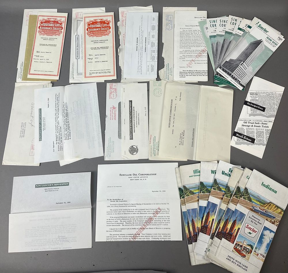 Lot 300f: Lot 27 Original Sinclair Service Station Ephemera, Maps & More