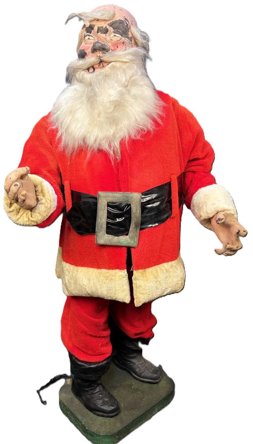 Lot 368: Rare Working 1940s Mechanical Coca Cola Santa Claus Store Display