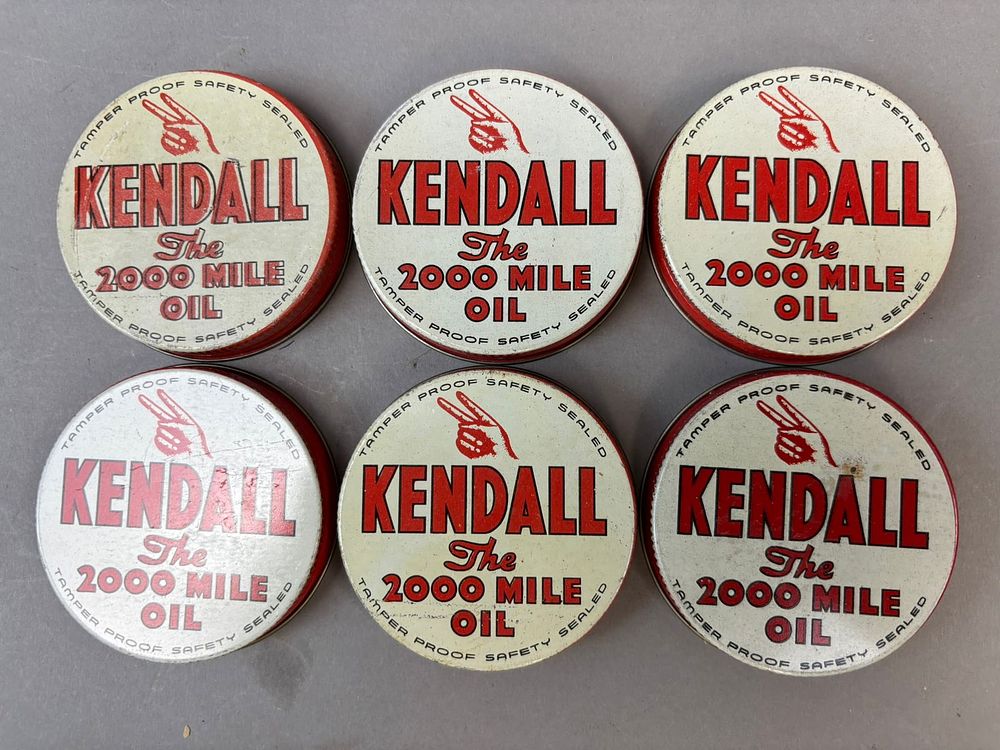 Lot 179: Lot 6 Original WW2 Era Metal Quart Lids Caps 2000 Mile Oil