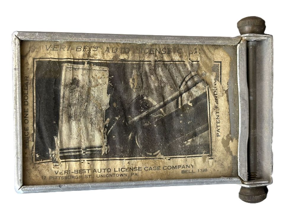 Lot 184: Antique Veri-Best Auto License Case Company Ca. 1920s-30s Dash Mount