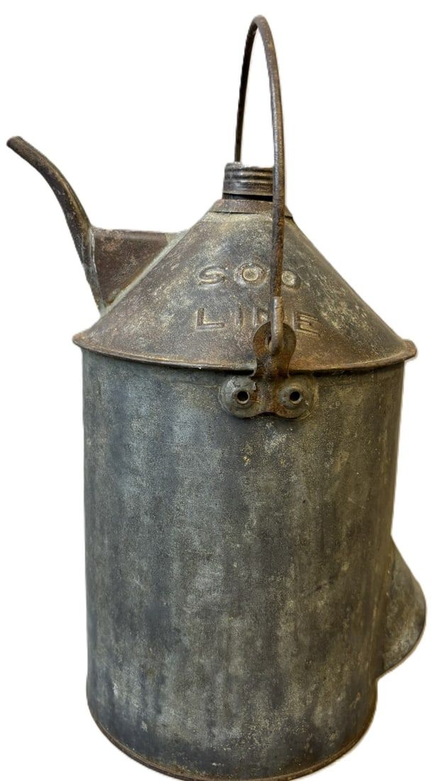 Lot 215B: Soo Line Original Antique 1900s Railroad Company 1 Gallon Motor Oil Can