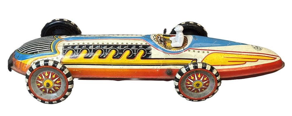 Lot 230B: Marx Windup Original 40s V12 Tin Litho Race Car Driver