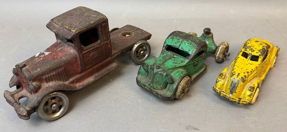 Lot 241B: Antique Original Cast Iron Lot 3 20s-30s Cars & Truck