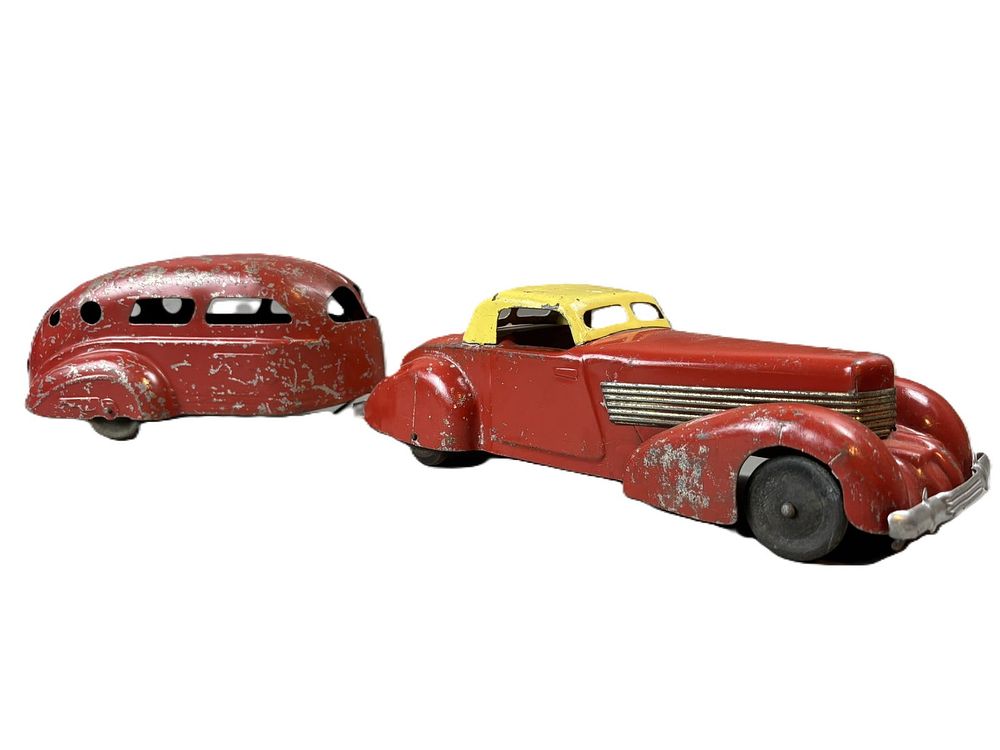 Lot 247: Wyandotte Coffin Nose Cord w/ Original Airstream Trailer