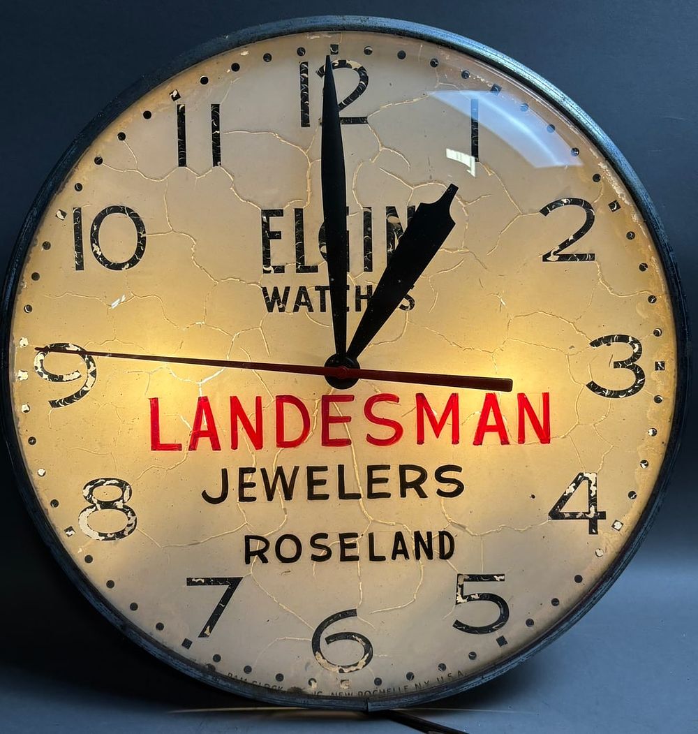 Lot 309: Landesman Jewelers Roseland Lighted Elgin 15" Watches Clock