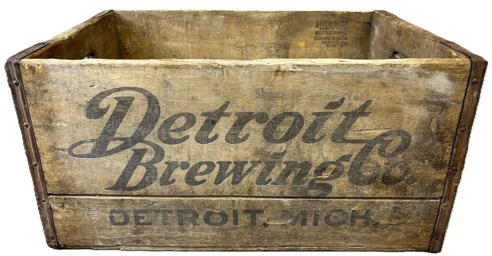 Lot 363: Detroit Brewing Co Ca. 1933 Wooden Beer Advertising Crate