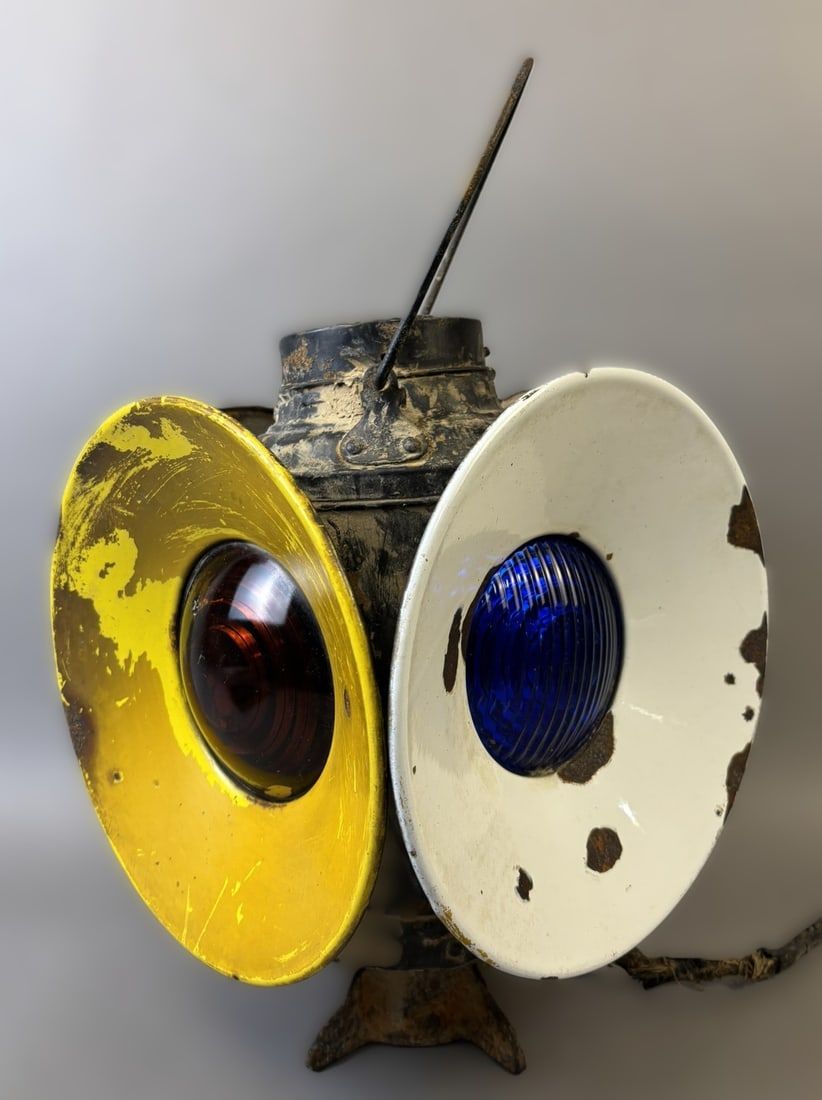 Lot 394: Antique Original 4 Way Railroad Switch Lamp Lantern