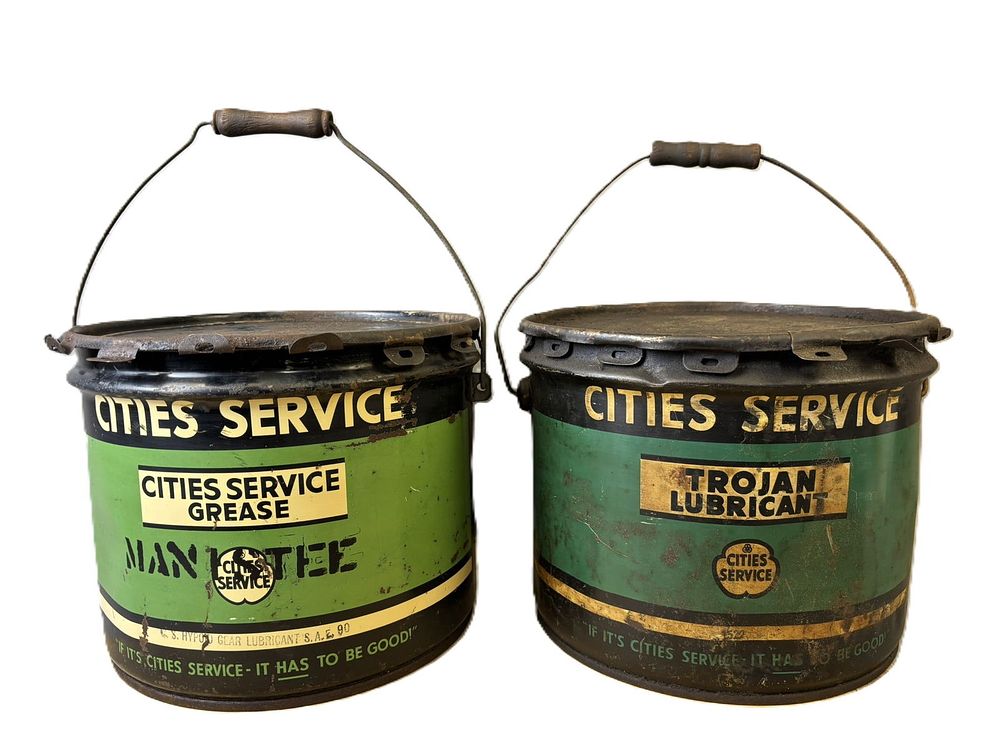 Lot 435: Pair Cities Service 25LB Trojan Lubricant & Manistee Grease Cans