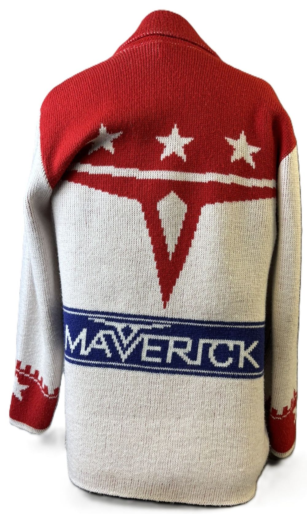 Lot 444B: Ford Maverick Original 1974 XL Dealership Promo Sweater