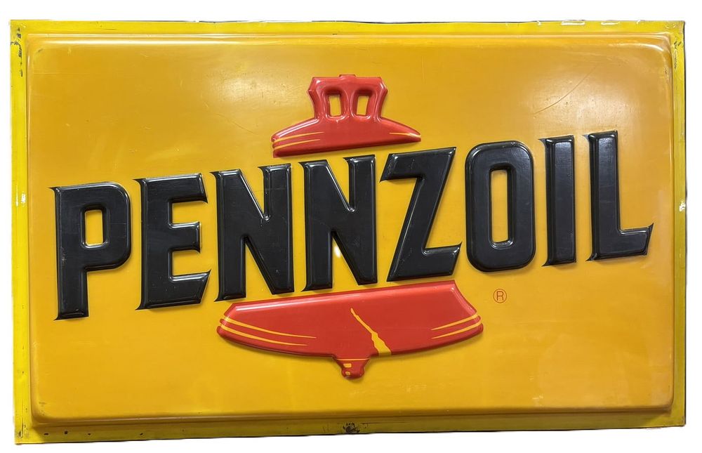 Lot 514: Pennzoil Lighted Embossed Advertising Sign Plastic Face