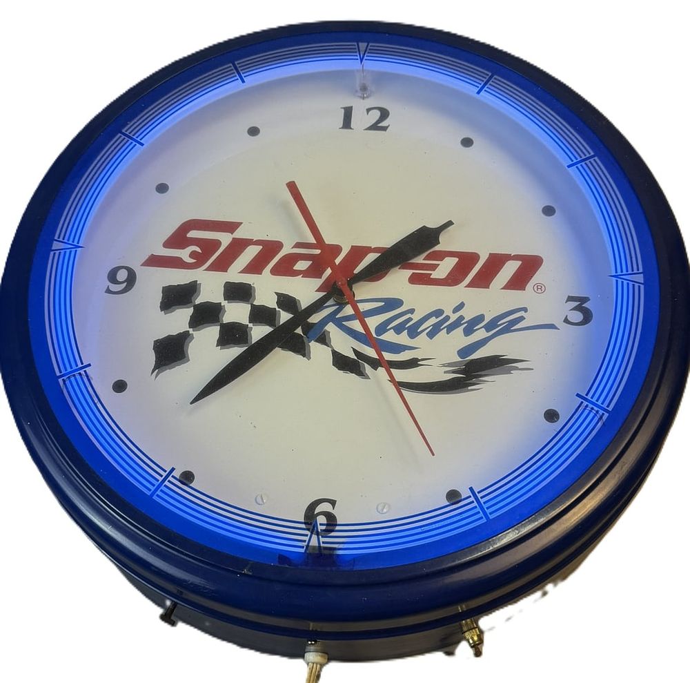 Lot 196B: Snap On Racing Original Neon Advertising 20" Clock