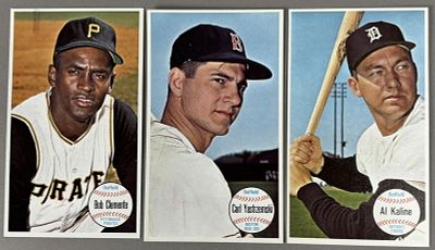 Lot 3 1964 Topps Giants Cards Clemente Yastrzemski & Kaline NM+. Great original lot of 3 1964 