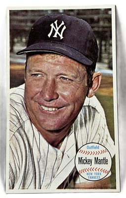 1964 Topps Giants Mickey Mantle Baseball Card #25 HIGH GRADE. Great original Mickey Mantle 1964 
