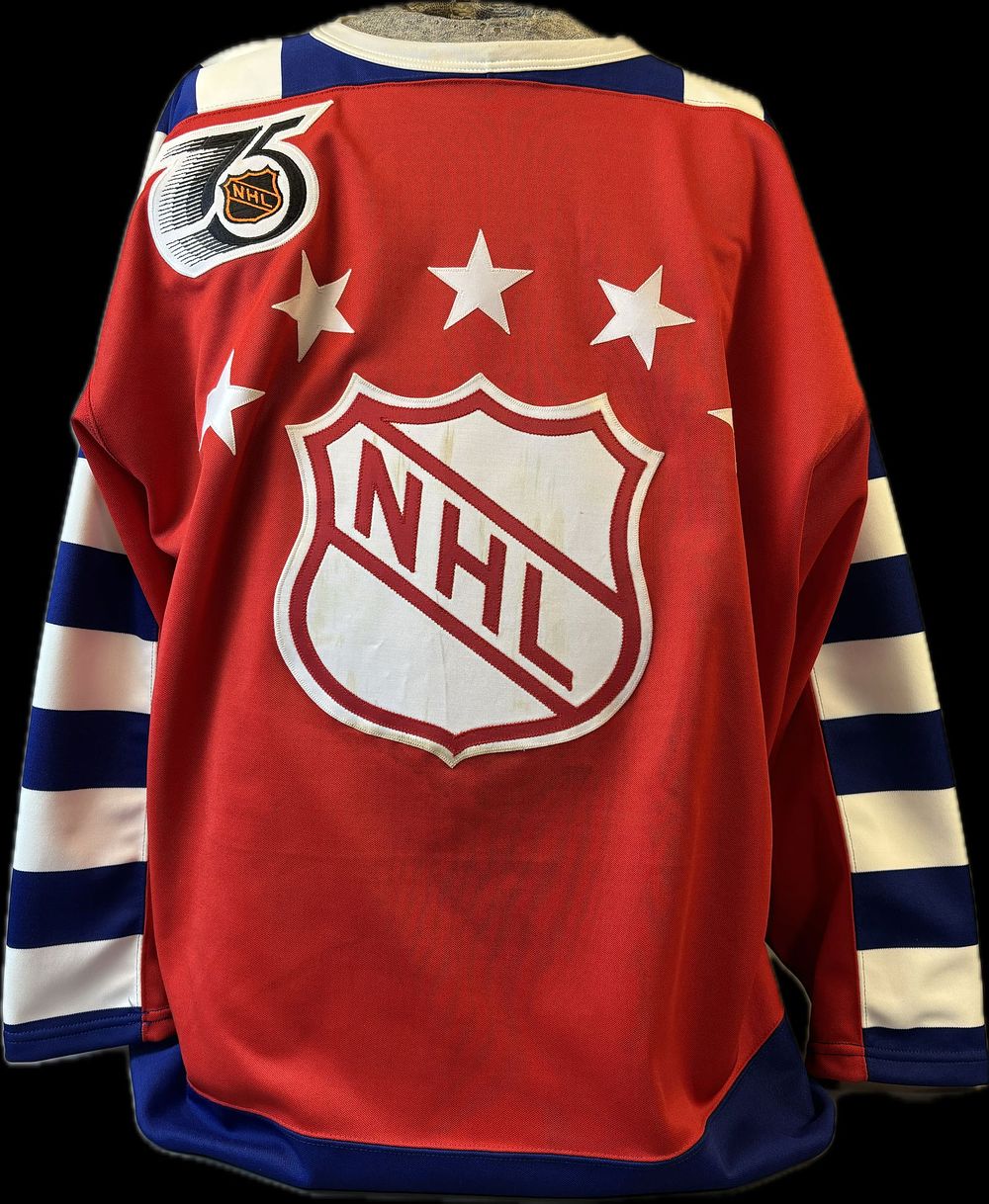 Lot 134: 1991 1992 Steve Yzerman Game Used & Signed NHL All-Star CCM Jersey #18 COA