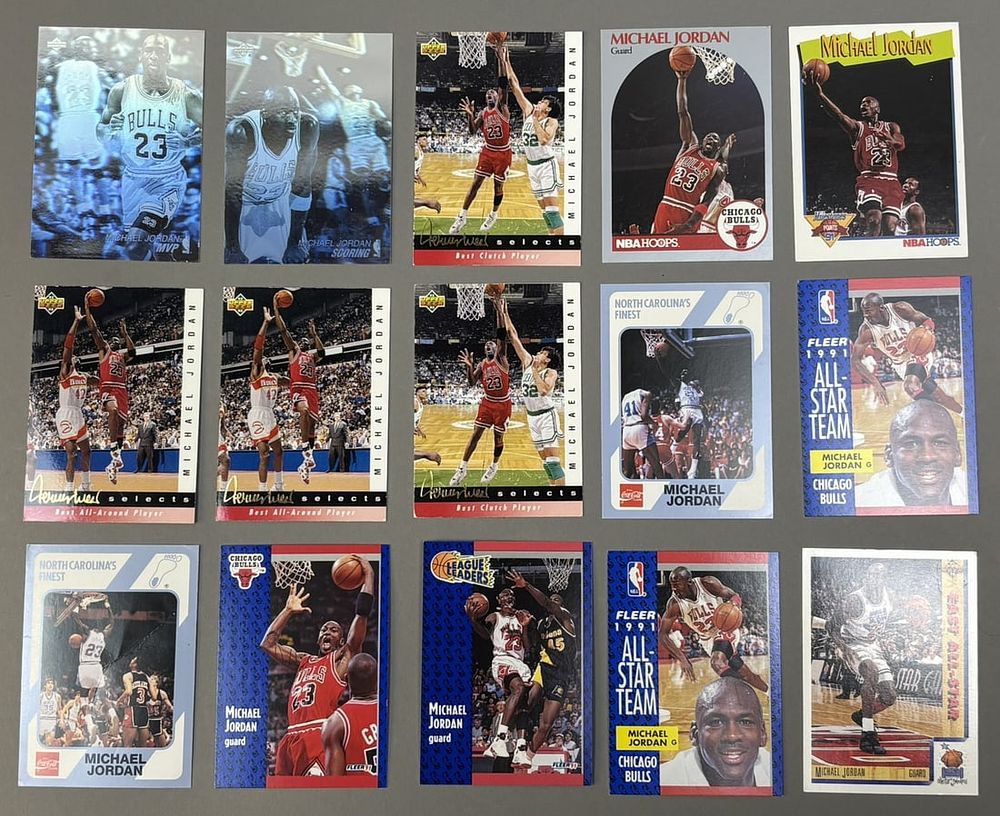 Lot 144C: Lot 15 1990s Michael Jordan Basketball Cards 1989-1992 Fleer Upper Deck NBA Hoops