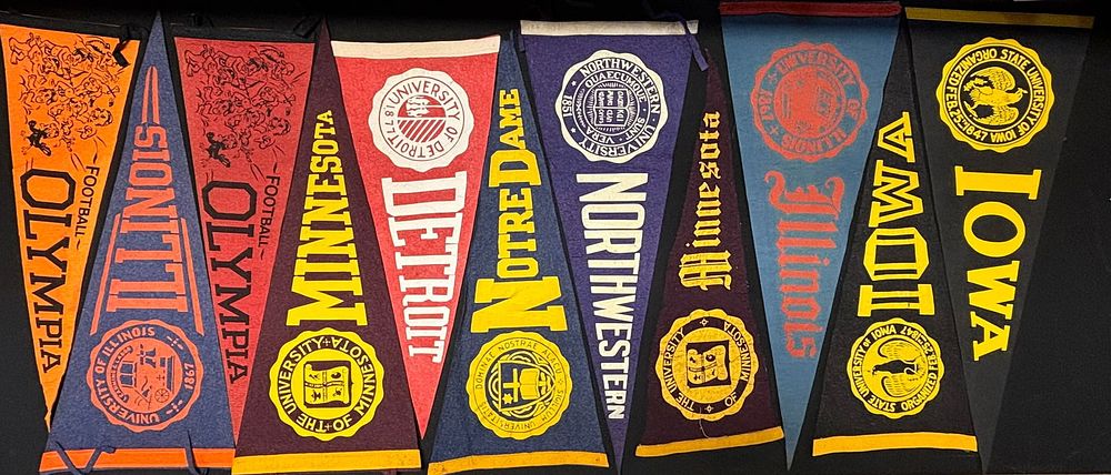 Lot 148: Lot 11 60s 70s Felt Pennants Notre Dame Iowa Minn Illinois Northwestern Football Olympia