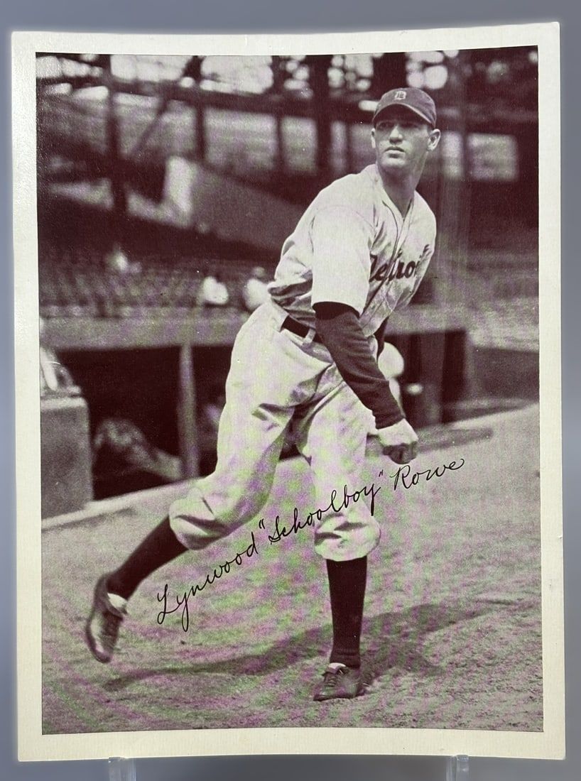 Lot 157: Schoolboy Rowe Detroit Tigers 6"x8" Goudey Premium Photo