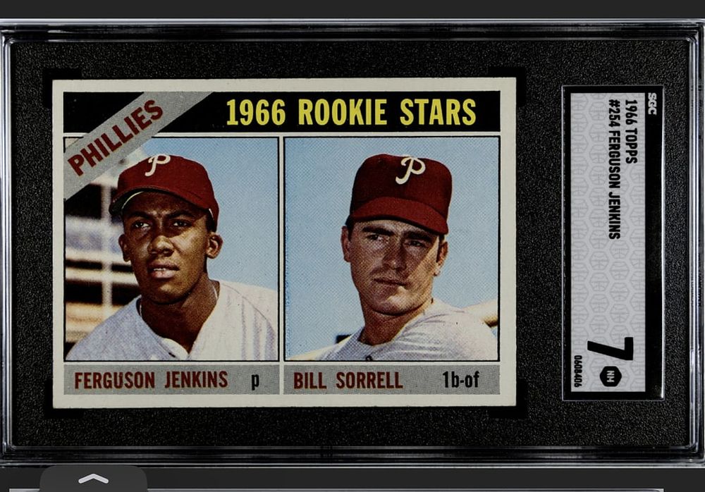 Lot 222D: 1966 Topps Pair Banks SGC 5.5 NM+ #110 & Jenkins RC #254 SGC 7 NM