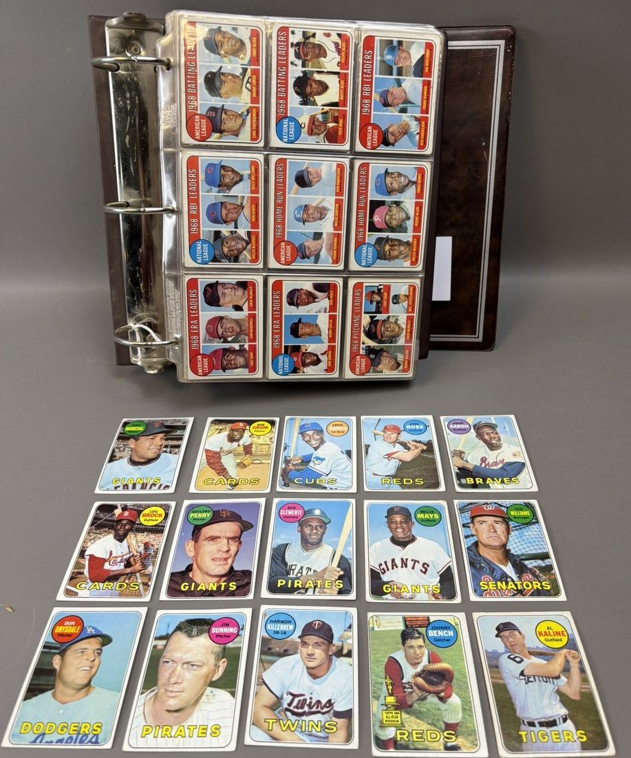 Lot 223: 1969 Topps Baseball Complete Set SGC Ryan 4.5 Mantle 3 Seaver 4.5 Jackson 3