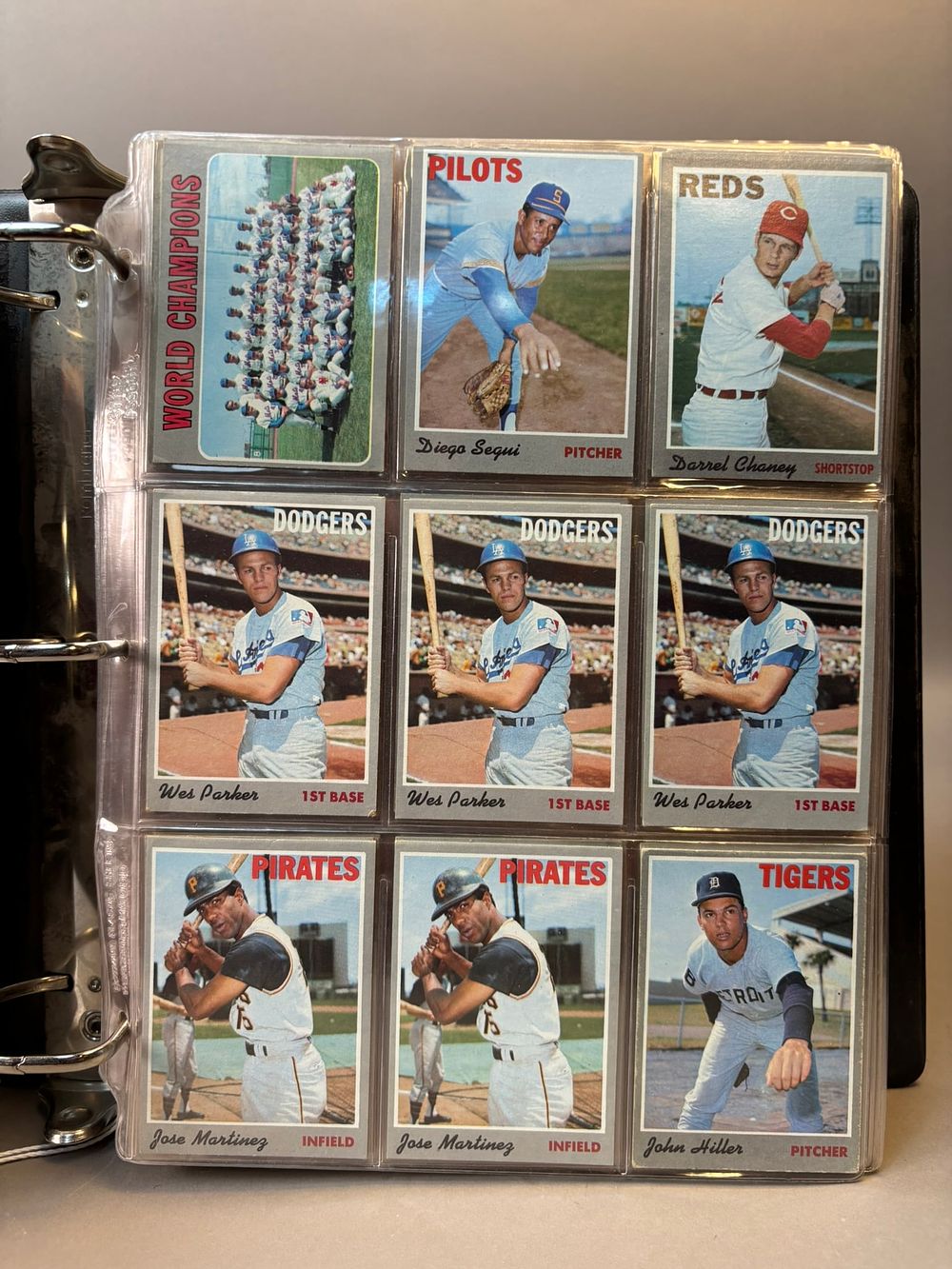 Lot 224: 1970 Topps Partial Set w/ Duplicates 477 Cards VG-EX