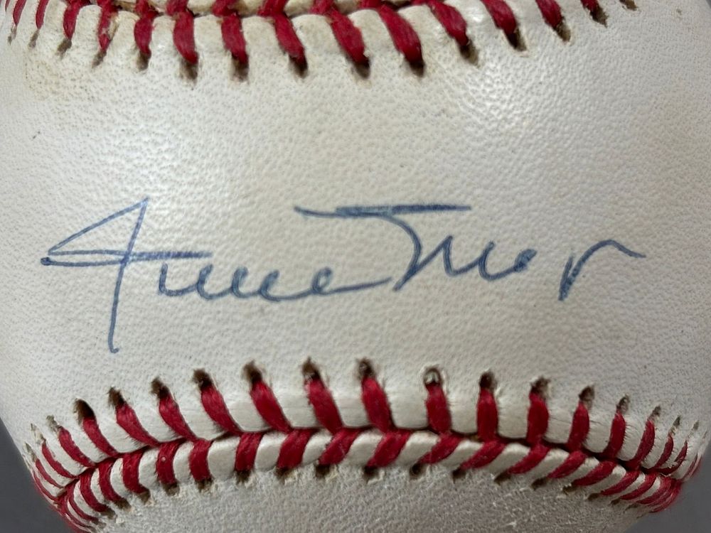 Lot 239: Willie Mays Single Signed Rawlings ONL Baseball HOF