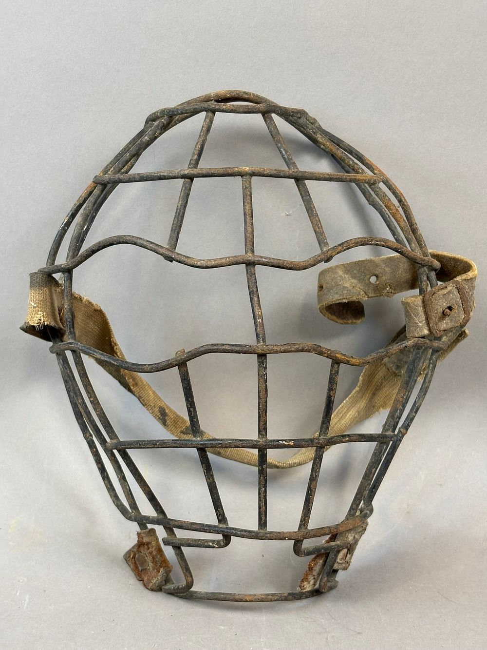 Lot 245: Antique Early 1910s-20s Goggle Eye Spider Man Welded Catchers Mask Frame
