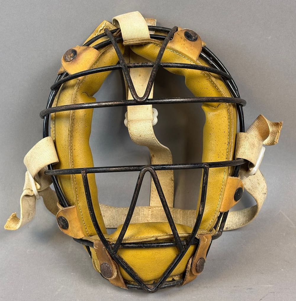 Lot 251: 1950s Baseball Open Vision Leather Catchers Mask w/ Triangle Spitter
