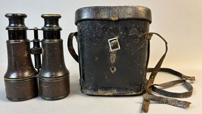 Antique French Lemaire Paris Opera Binoculars w/ Leather Case. Offered here is an antique pair 