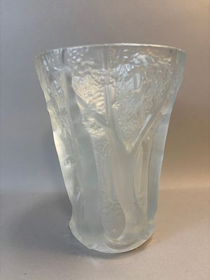 Heavy Frosted Art Glass Vase w/ Tree & Woodland Design. Substantial and beautifully executed 